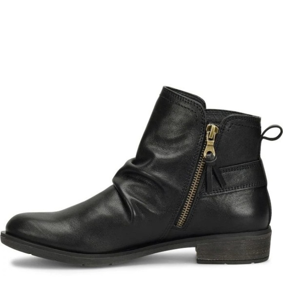 SOFFT BROOKDALE MOTO ANKLE BOOTIE IN BLACK SOFT SLOUCHED FULL GRAIN LEATHER - Picture 3 of 14